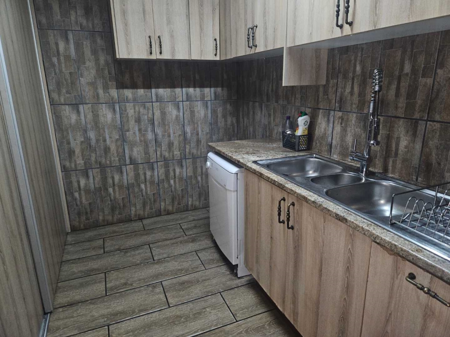 4 Bedroom Property for Sale in Hillcrest Northern Cape